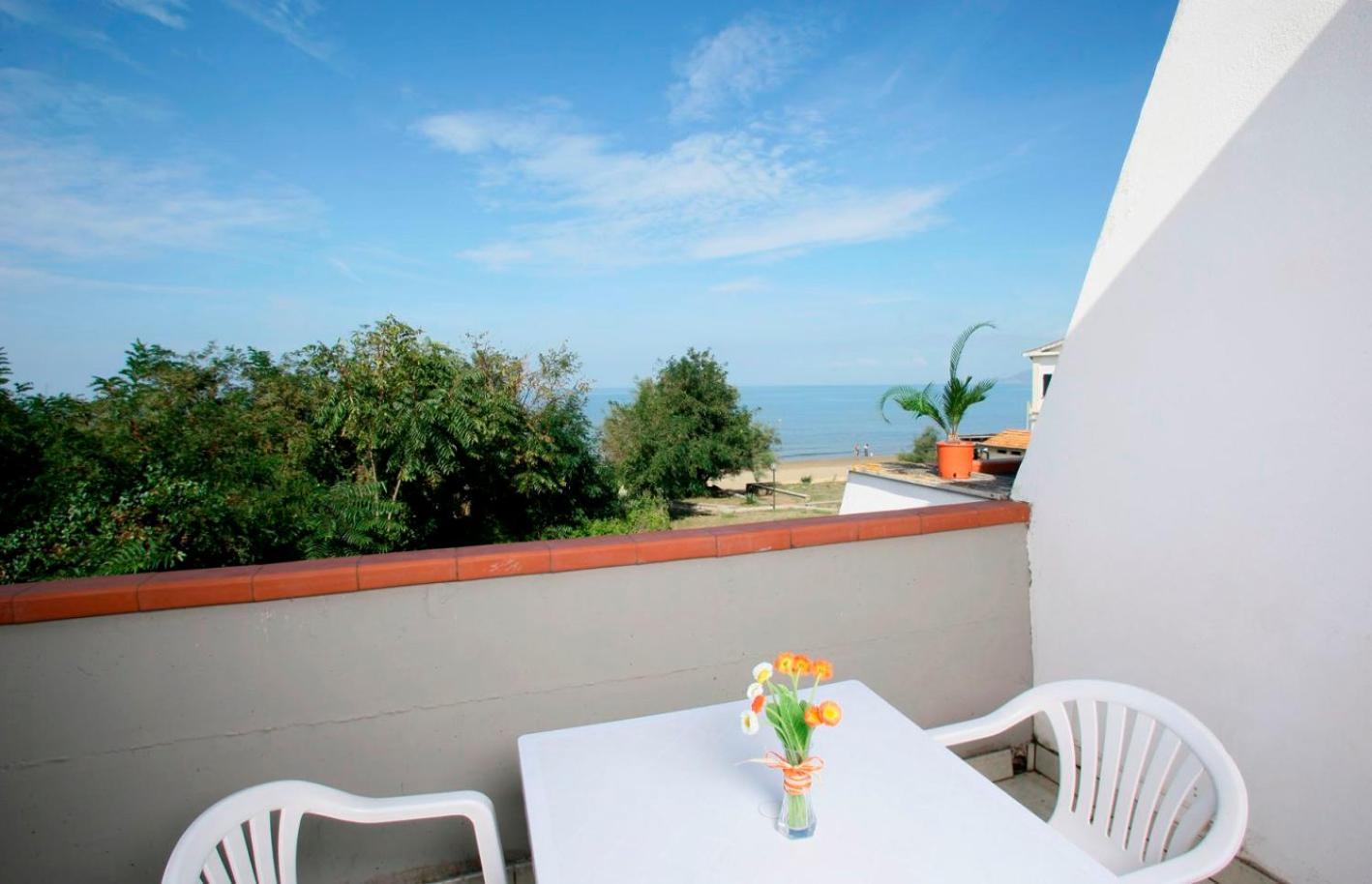 Il Lido Aparthotel Giannella Buitenkant foto