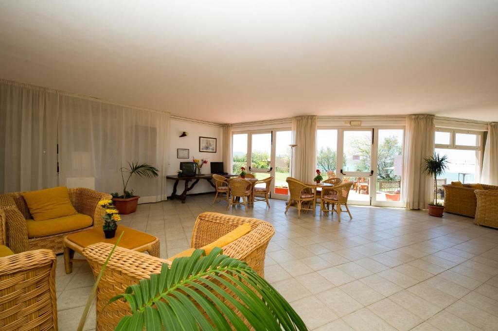 Il Lido Aparthotel Giannella Buitenkant foto